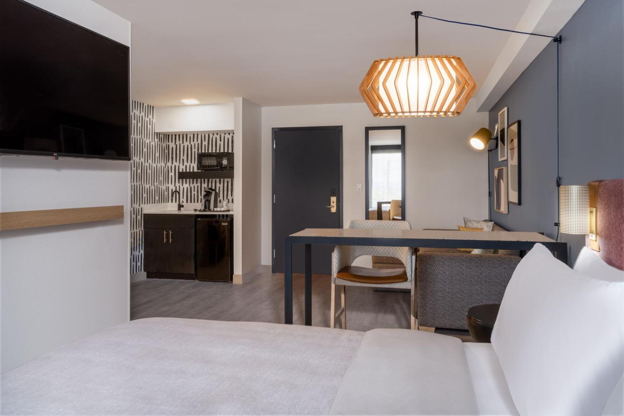 Atwell Suites Austin Airport By Ihg Exterior foto